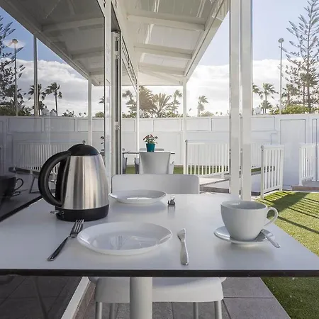 Lightbooking Alemania Piscina Privada Apartamento Playa del Inglés