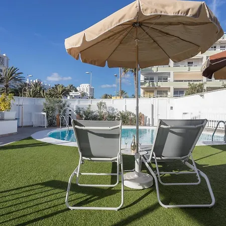 Lägenhet Lightbooking Alemania Piscina Privada *