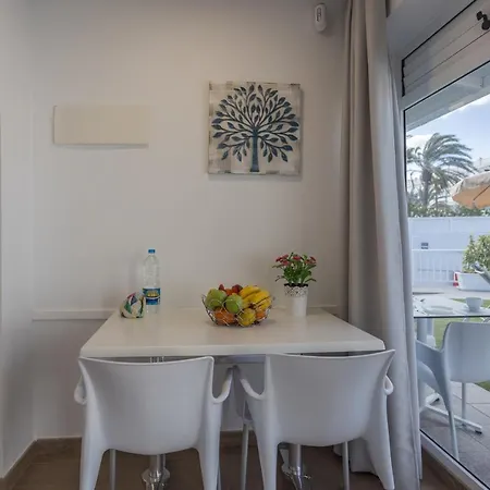Lightbooking Alemania Piscina Privada *