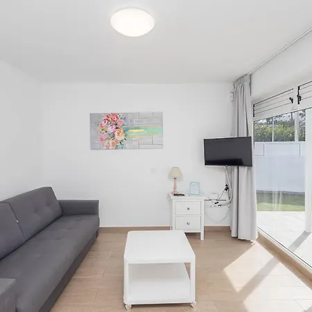 Lightbooking Alemania Piscina Privada